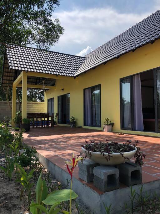 Fisherman Village Boutique Villas - Beachfront Ham Tan ภายนอก รูปภาพ